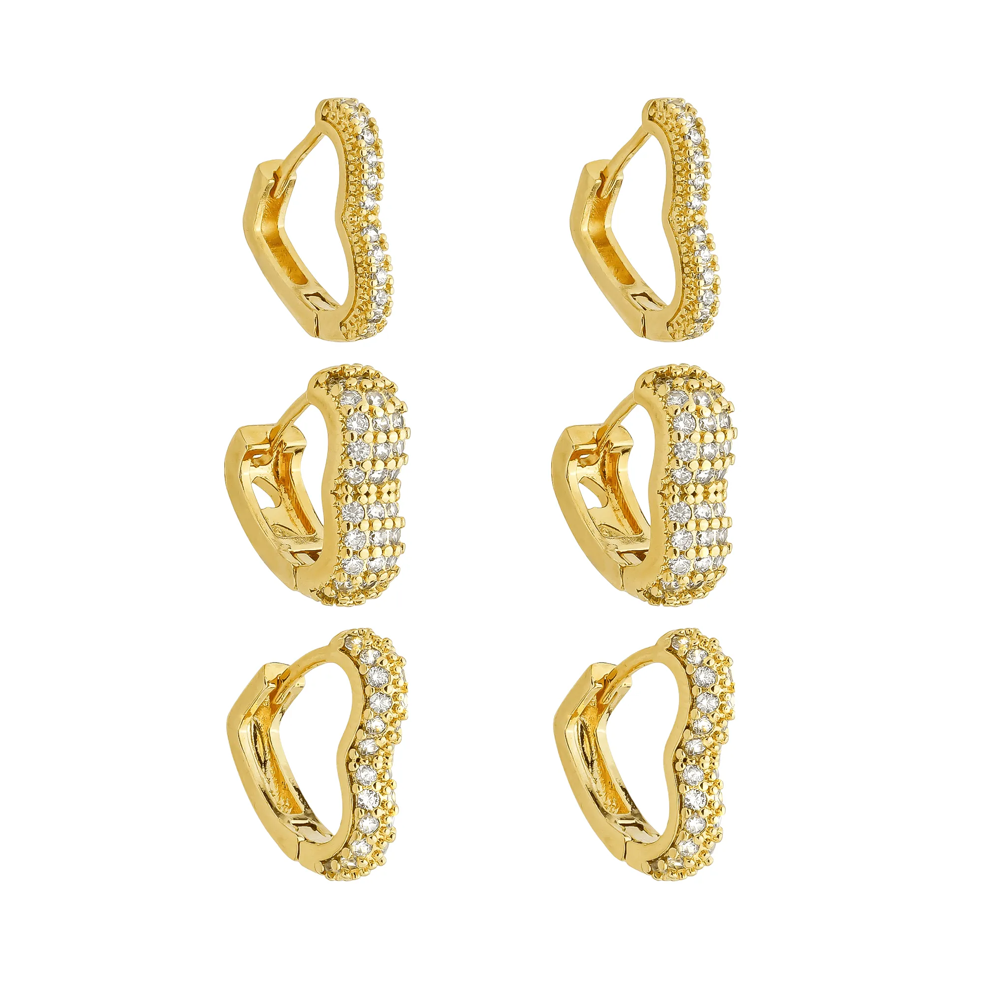 Trio Dourado de Argolinhas de Coração Cravejados de Zircônia